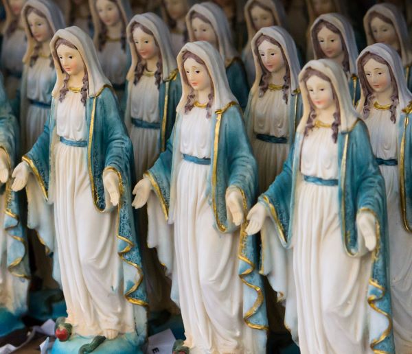 mary statues – EarthShine Astrology