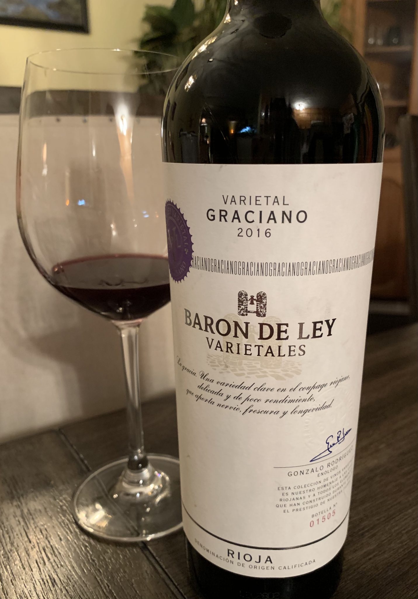 Wine Review: Oak Bomb Graciano from Rioja in Spain – Mel Priestley